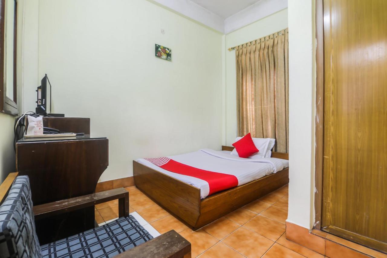 Oyo Hotel Grand City Tezpur Ngoại thất bức ảnh
