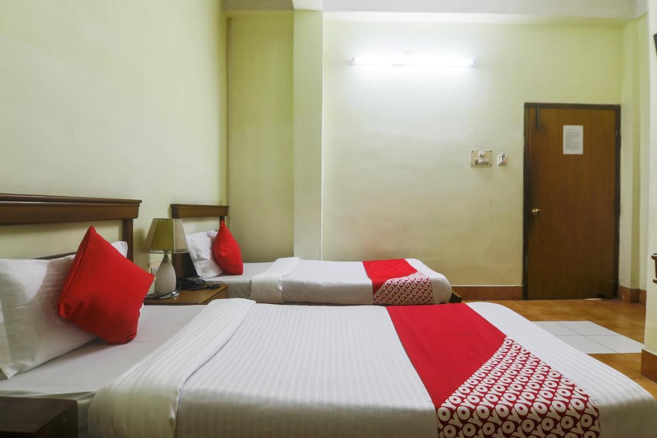 Oyo Hotel Grand City Tezpur Ngoại thất bức ảnh