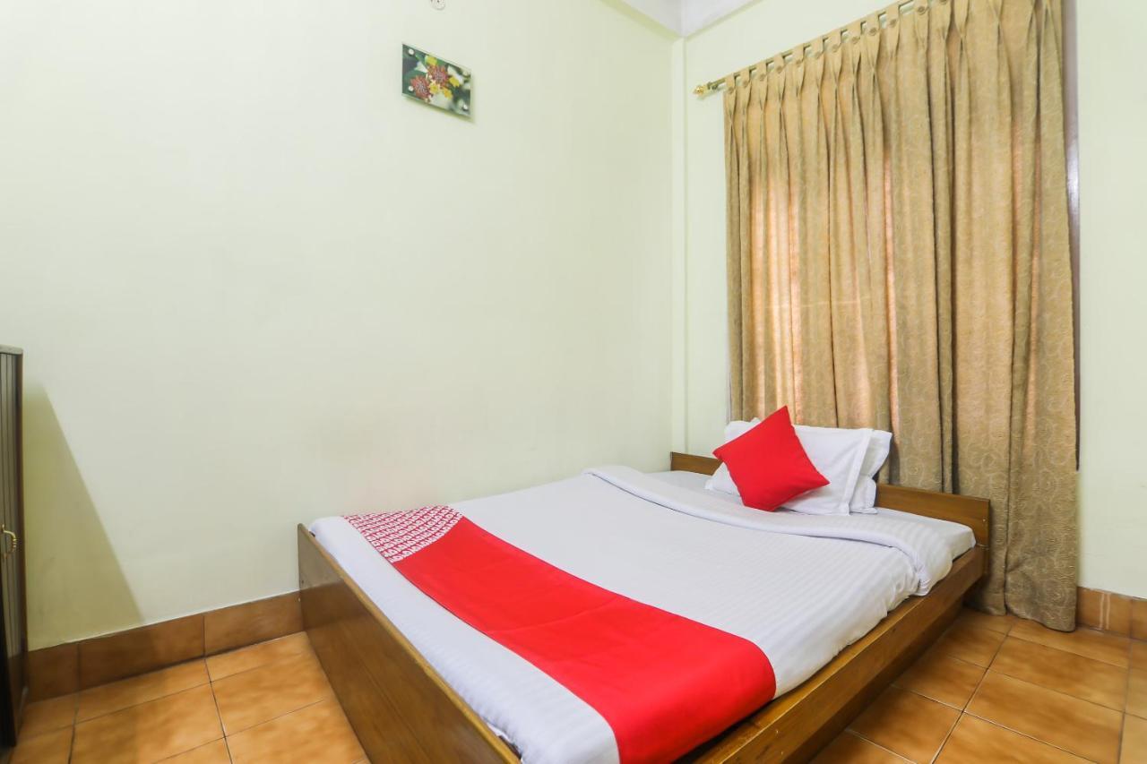 Oyo Hotel Grand City Tezpur Ngoại thất bức ảnh