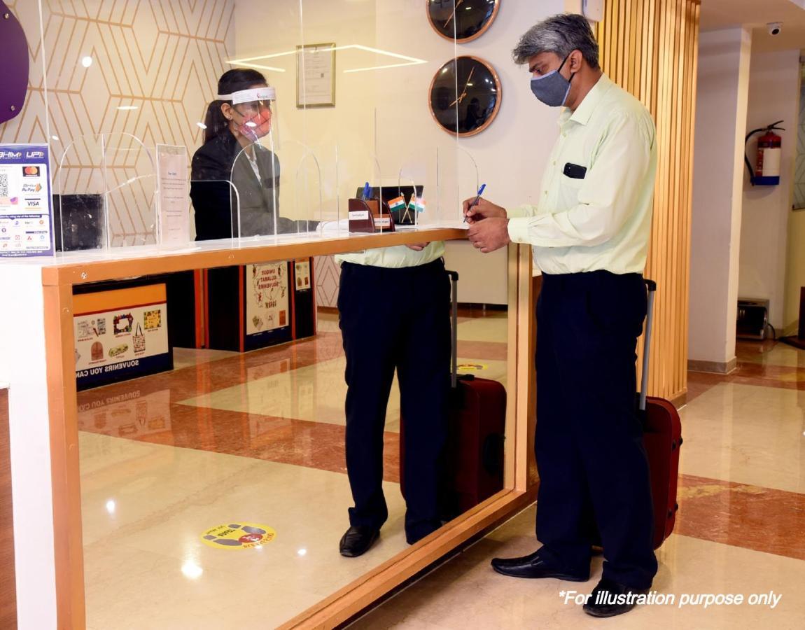 Oyo Hotel Grand City Tezpur Ngoại thất bức ảnh